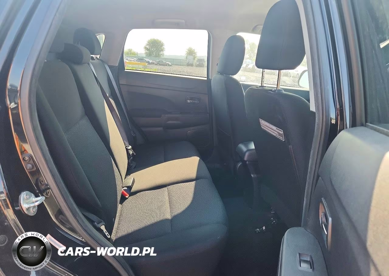 2011 Mitsubishi Outlander Sport Es VIN:JA4AP3AU9BZ016676 - 10