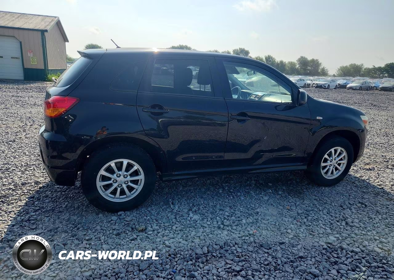 2011 Mitsubishi Outlander Sport Es VIN:JA4AP3AU9BZ016676 - 3