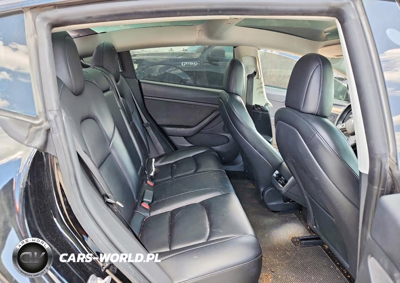 2021 Tesla Model 3 VIN:5YJ3E1EA0MF143740 - 10
