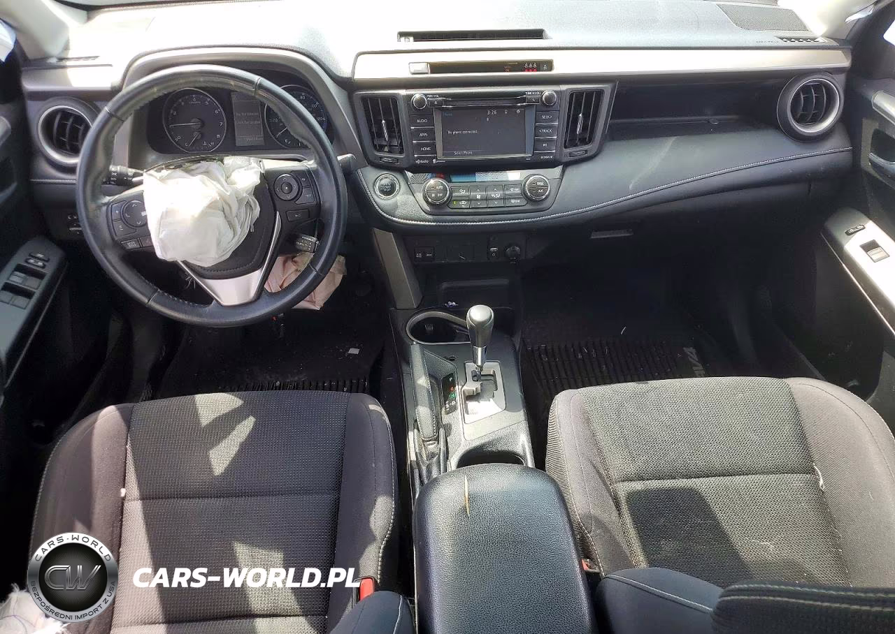 2018 Toyota Rav4 Xle VIN:2T3RFREV4JW726973 - 8