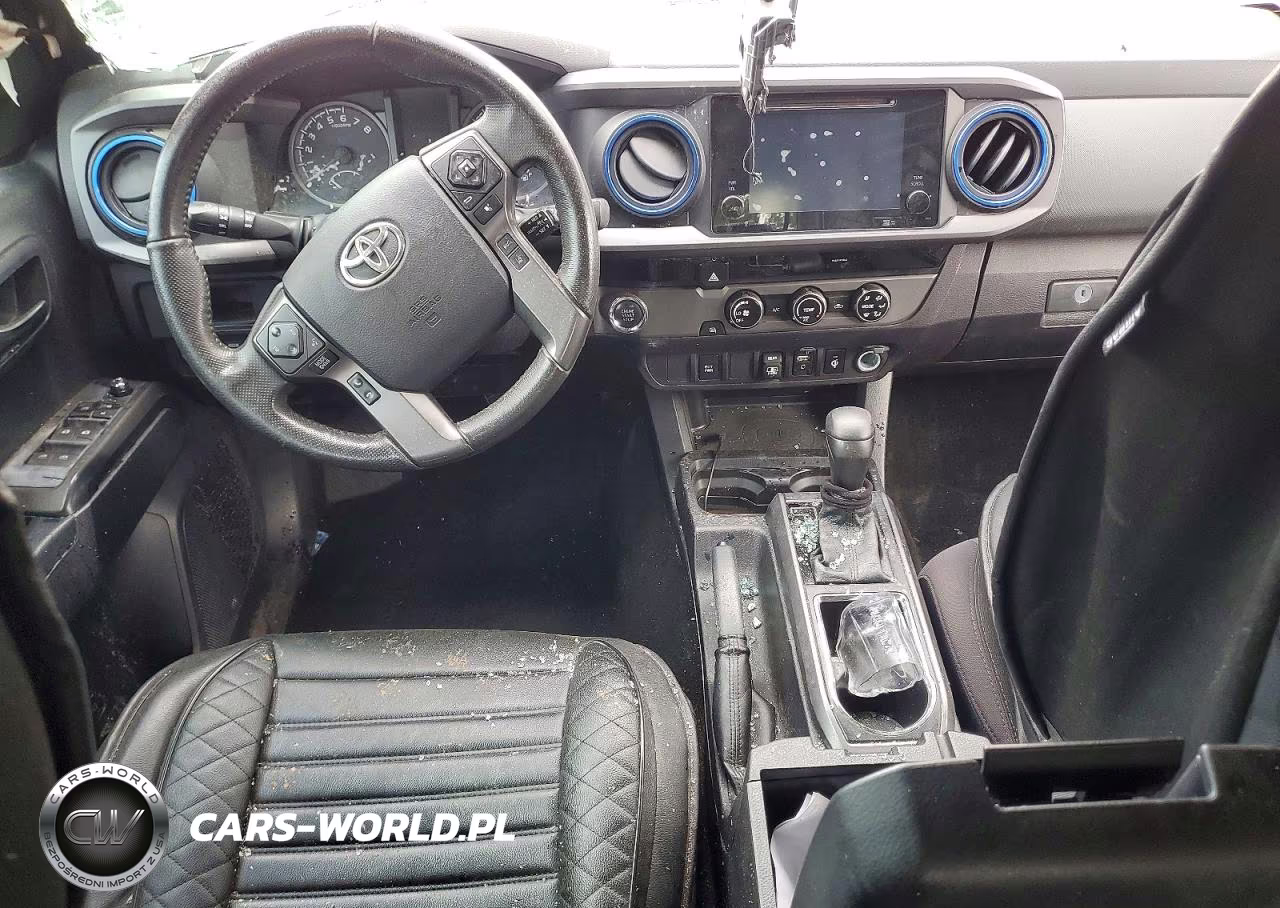2018 Toyota Tacoma Trd Sport VIN:5TFAZ5CN9JX057241 - 8