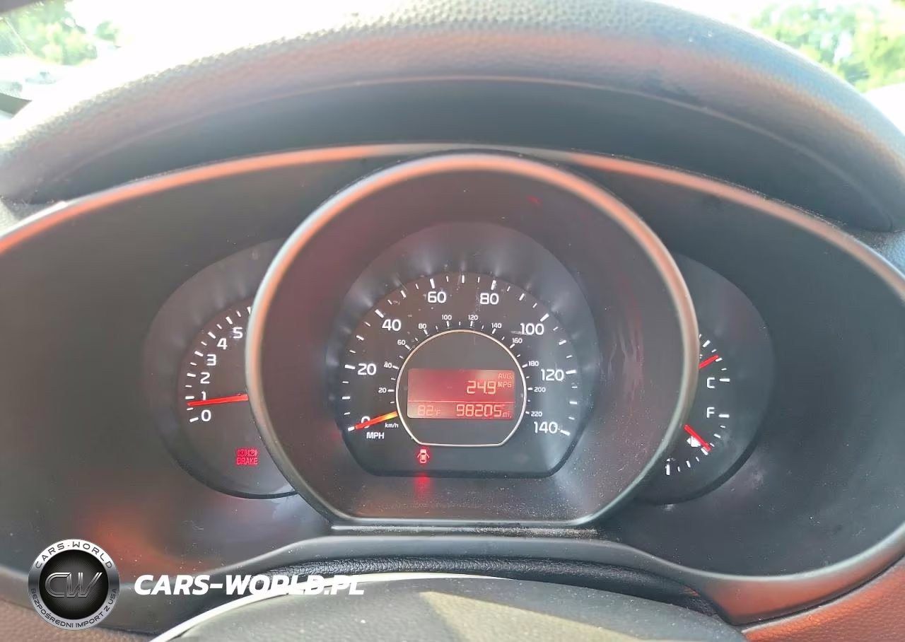 2016 Kia Soul Base VIN:KNDJN2A20G7373526 - 9
