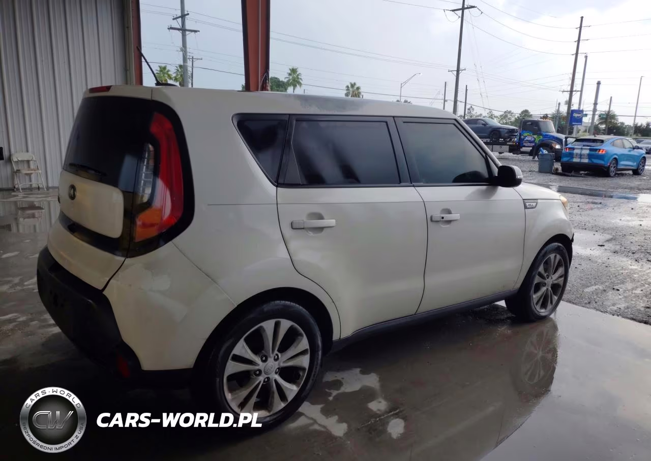 2014 Kia Soul + VIN:KNDJP3A50E7053646 - 3