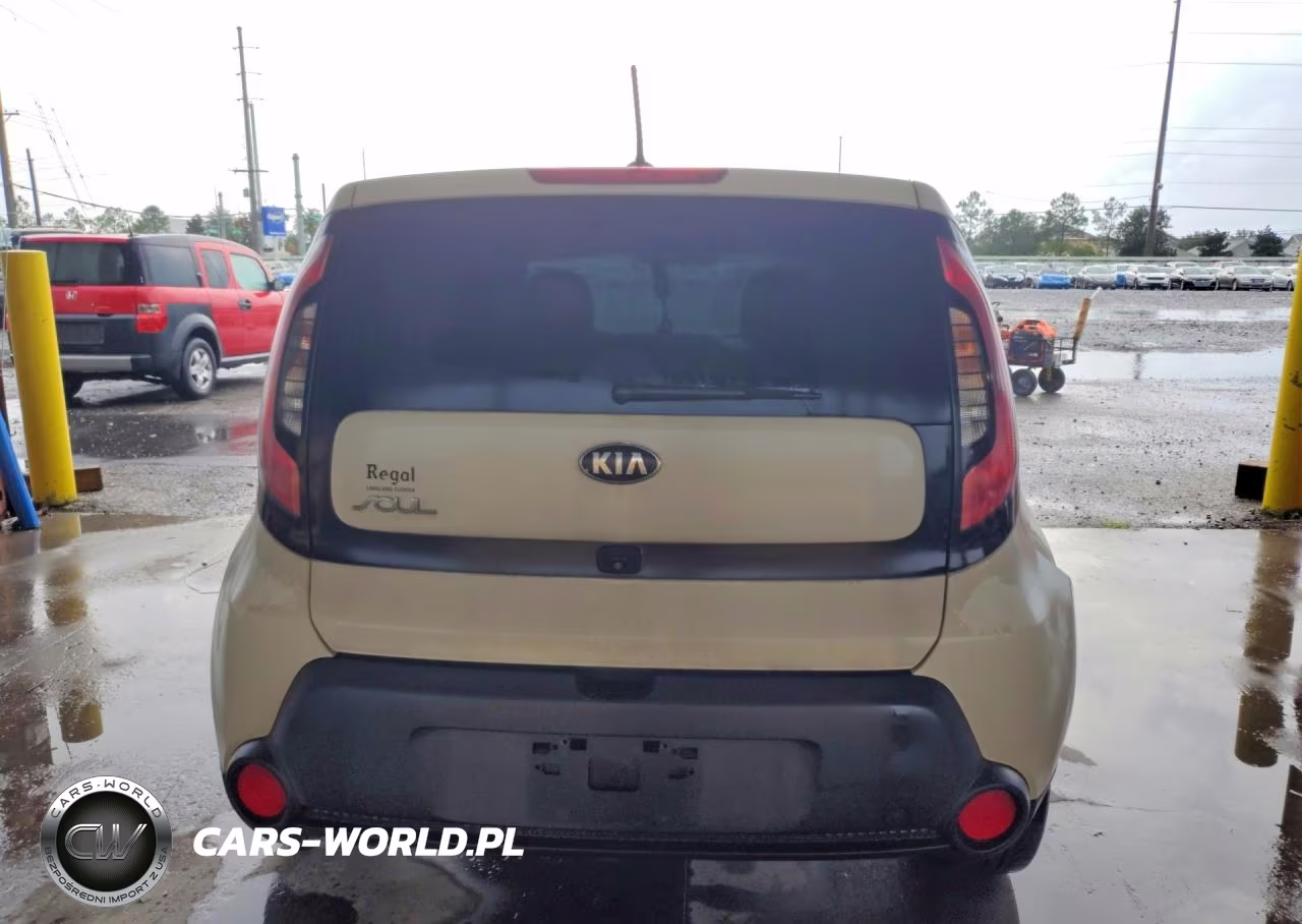 2014 Kia Soul + VIN:KNDJP3A50E7053646 - 6