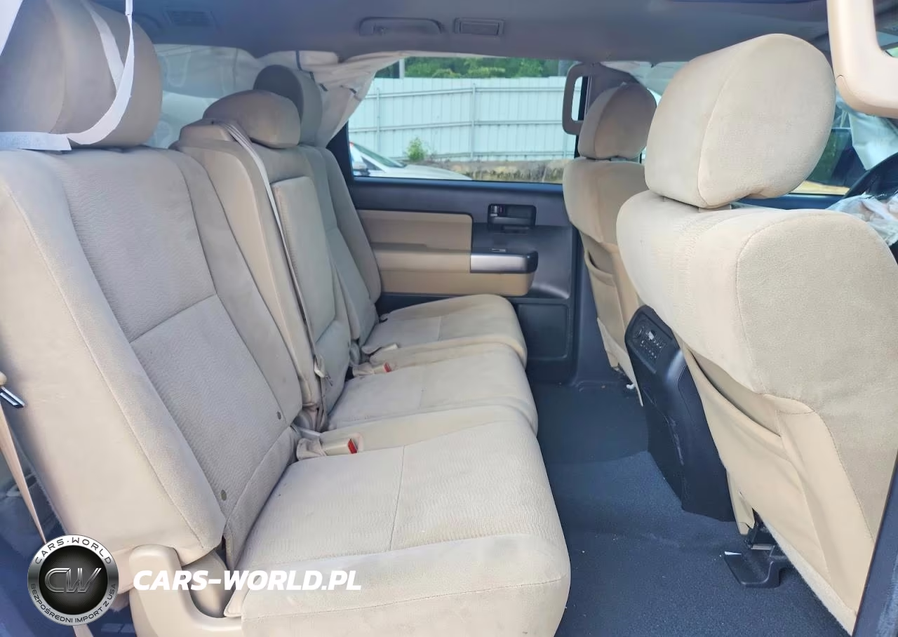 2020 Toyota Sequoia Sr5 VIN:5TDBY5G10LS180367 - 10