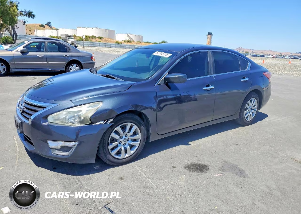 2013 Nissan Altima Sv – zdjęcie 1 z 12