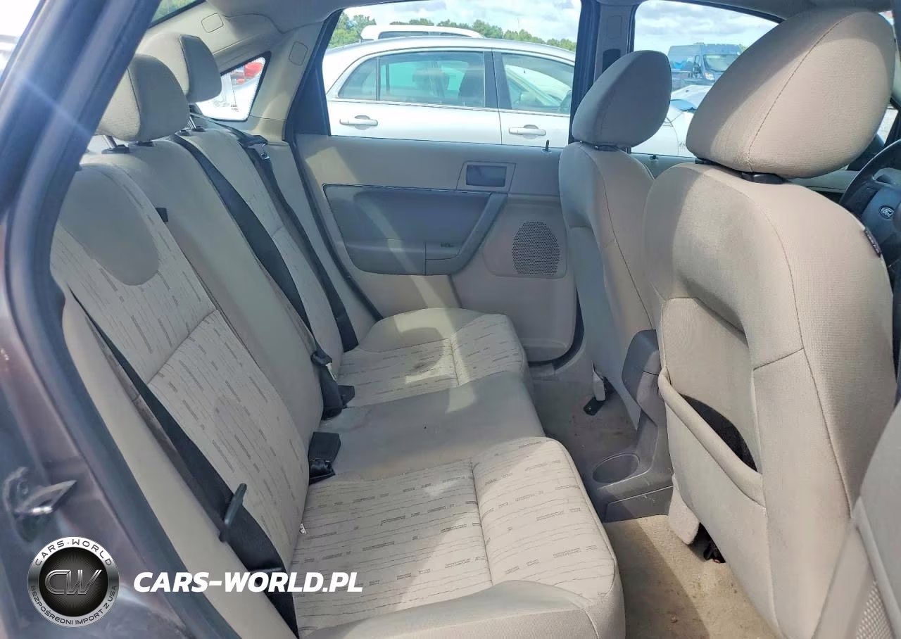 2009 Ford Focus Se VIN:1FAHP35N79W112864 - 10