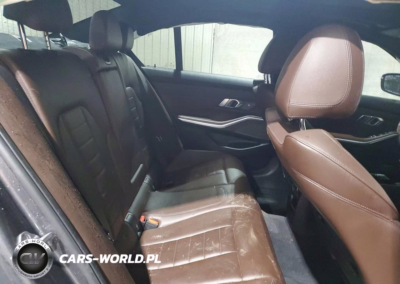 2019 BMW 330Xi VIN:WBA5R7C53KAE82553 - 10