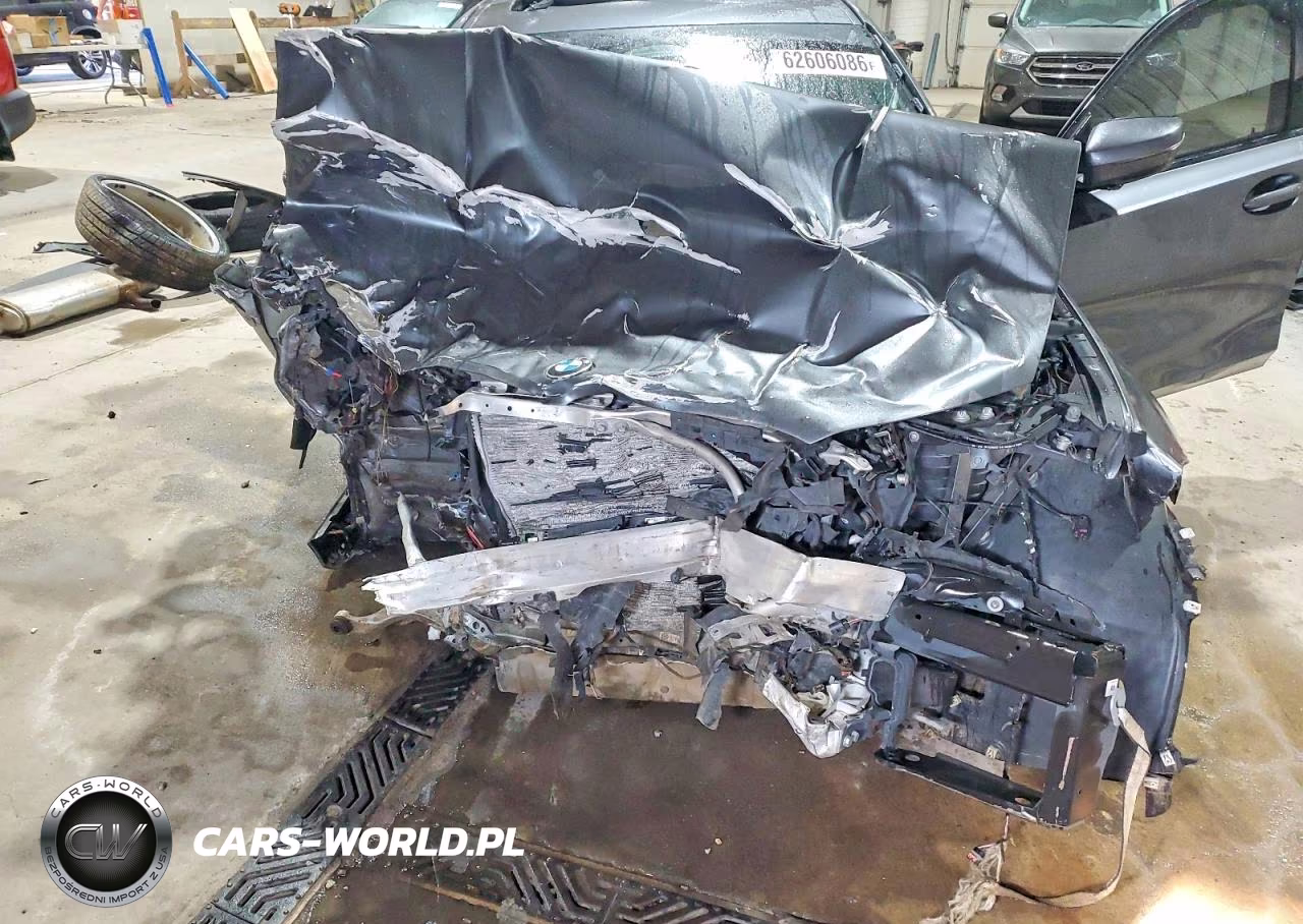 2019 BMW 330Xi VIN:WBA5R7C53KAE82553 - 11
