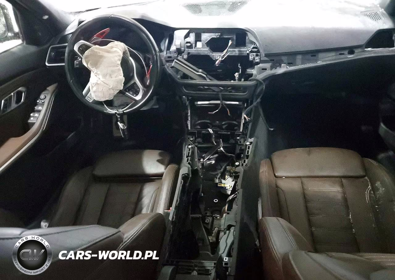 2019 BMW 330Xi VIN:WBA5R7C53KAE82553 - 8