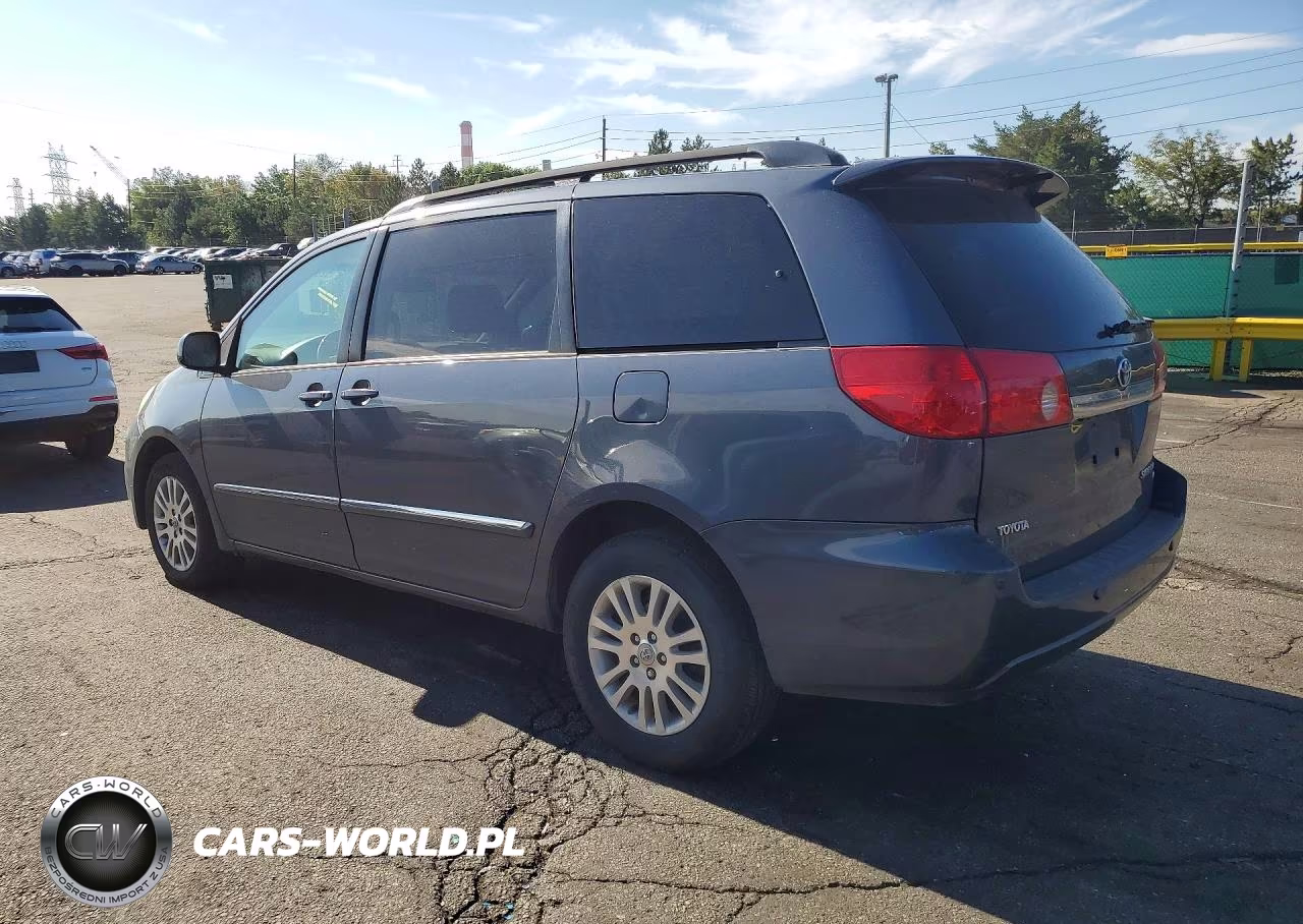 2008 Toyota Sienna VIN:5TDBK22C18S013161 - 2
