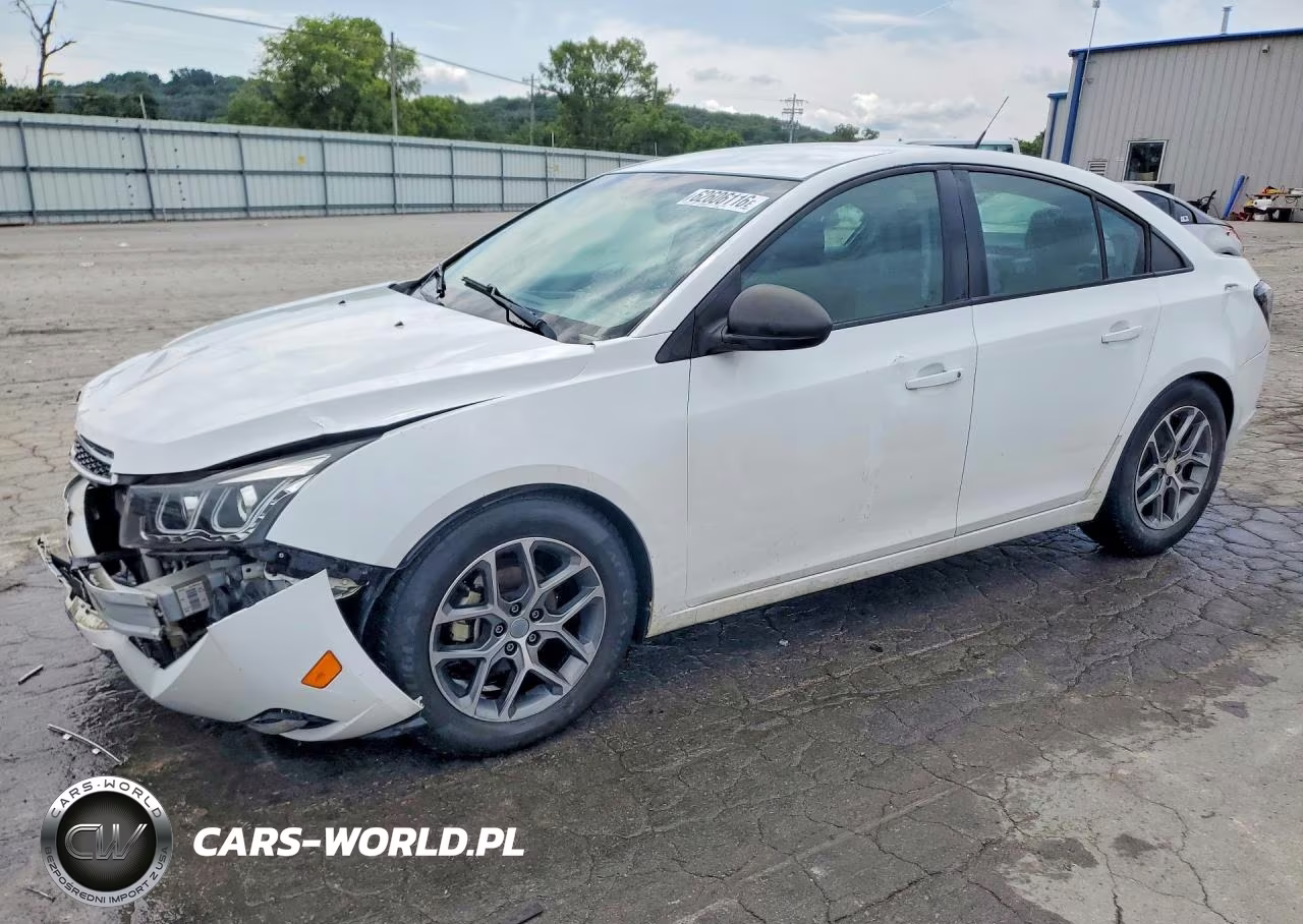 2014 Chevrolet Cruze Ls VIN:1G1PA5SH1E7101390 - 1