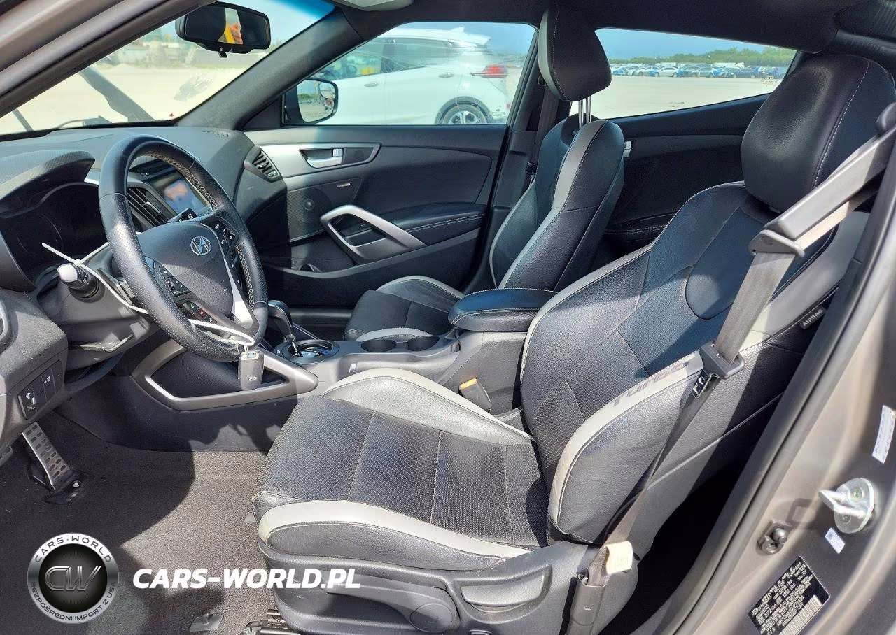 2016 Hyundai Veloster Turbo VIN:KMHTC6AE6GU272438 - 7