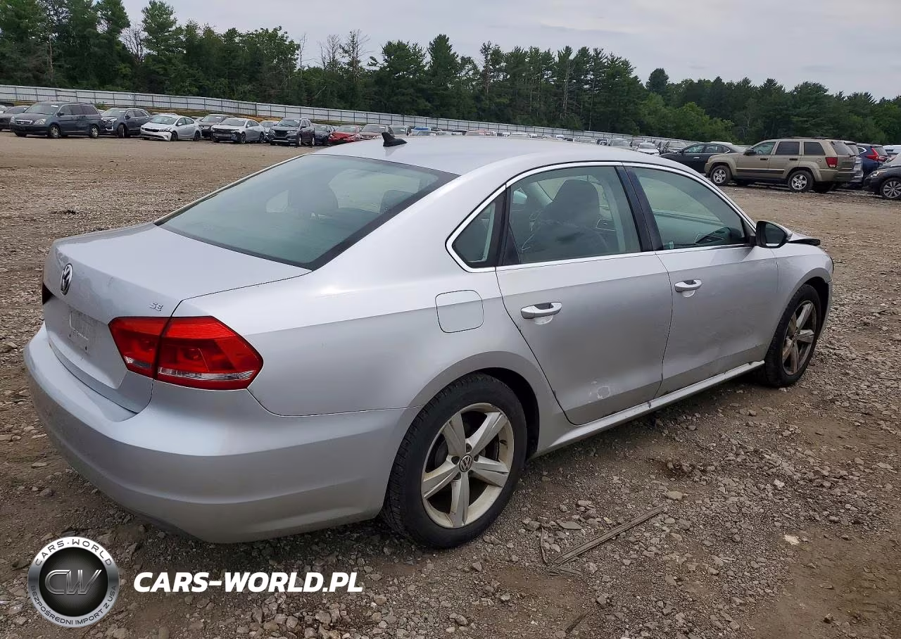 2012 Volkswagen Passat Se VIN:1VWBP7A38CC043653 - 3
