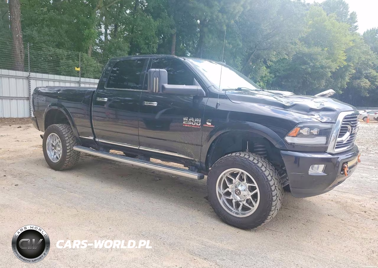 2017 Ram 2500 Longhorn VIN:3C6UR5GL7HG509795 - 4