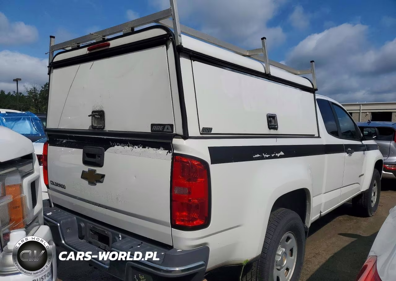 2015 Chevrolet Colorado VIN:1GCHSAEA3F1178878 - 3