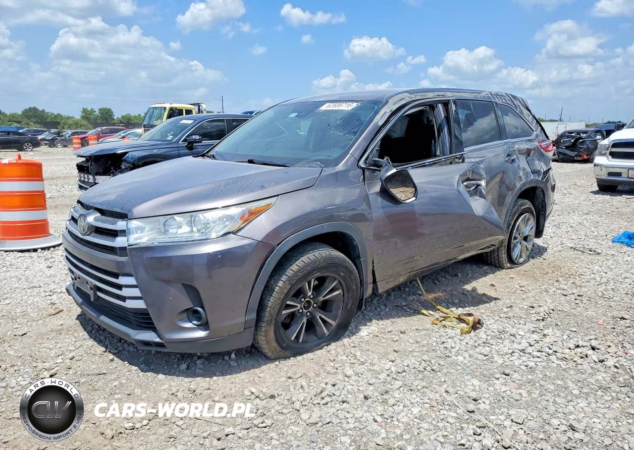 2017 Toyota Highlander Le