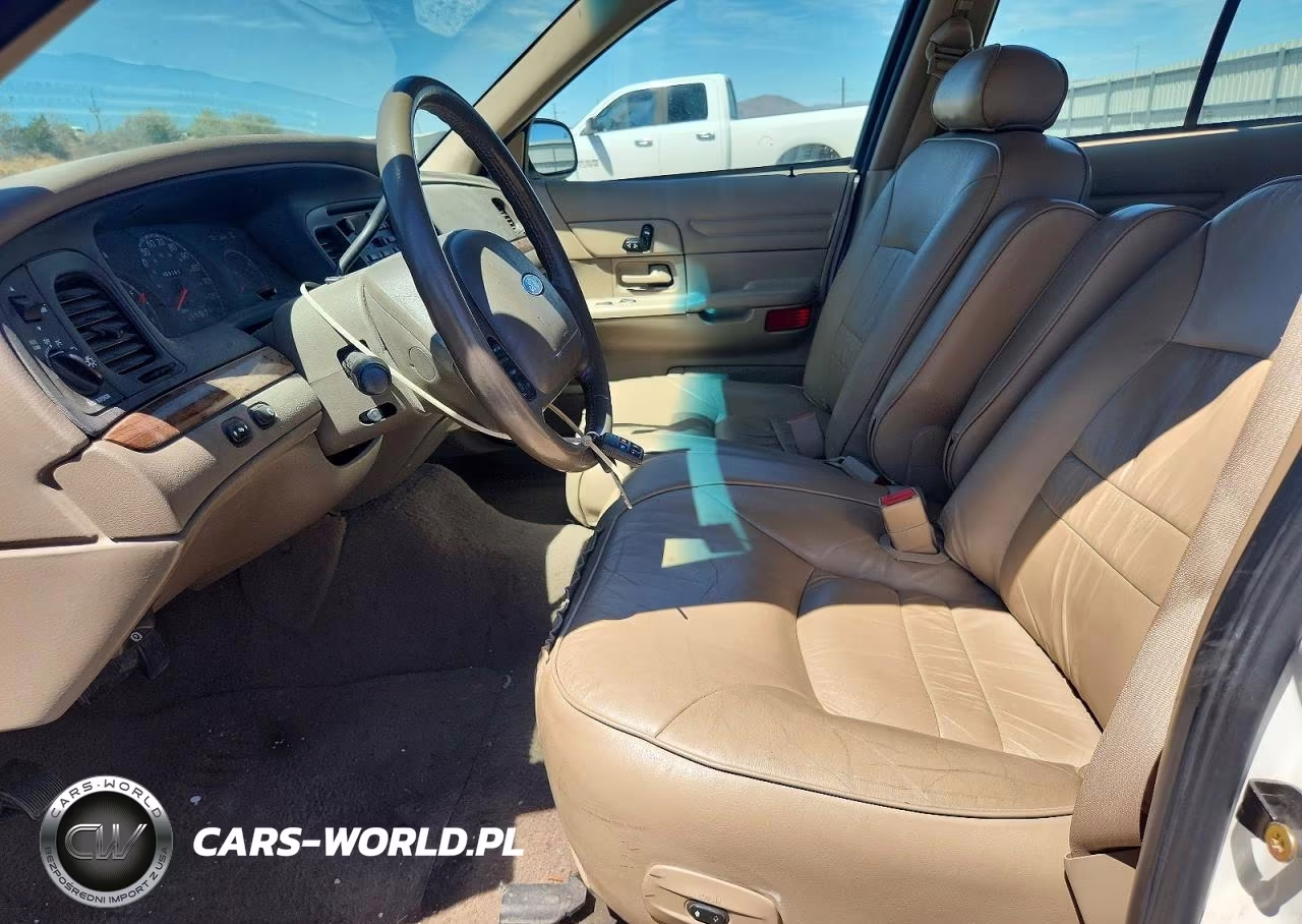 2002 Ford Crown Victoria Lx VIN:2FAFP74W02X152772 - 7