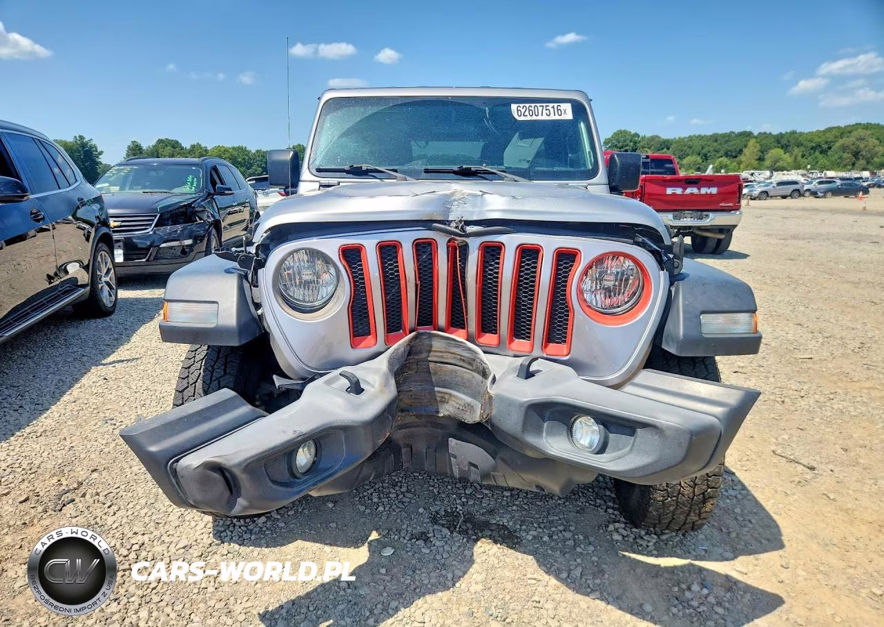 2018 Jeep Wrangler Unlimited Sport VIN:1C4HJXDG6JW130220 - 5