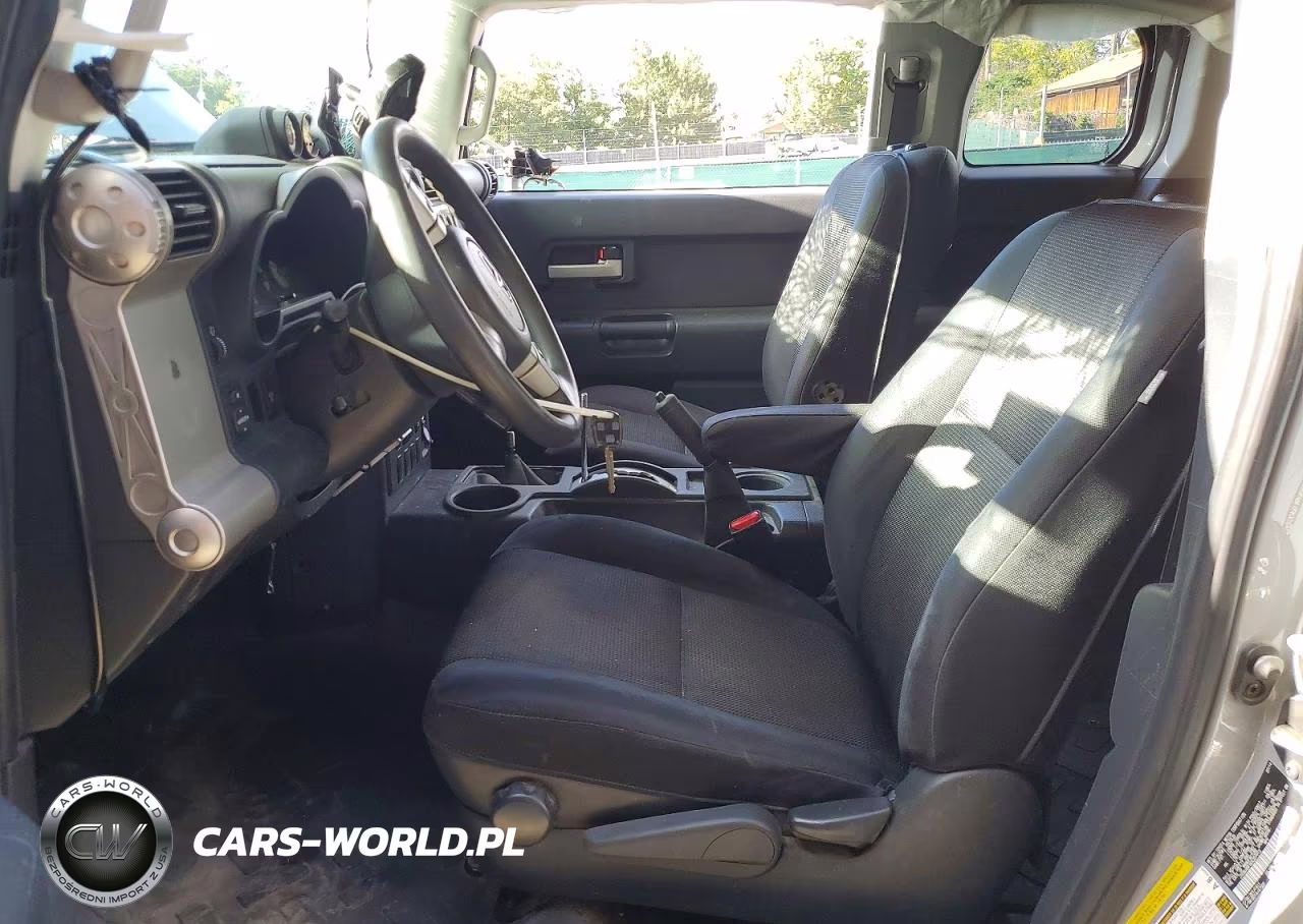 2014 Toyota Fj Cruiser Base VIN:JTEBU4BF6EK207912 - 7