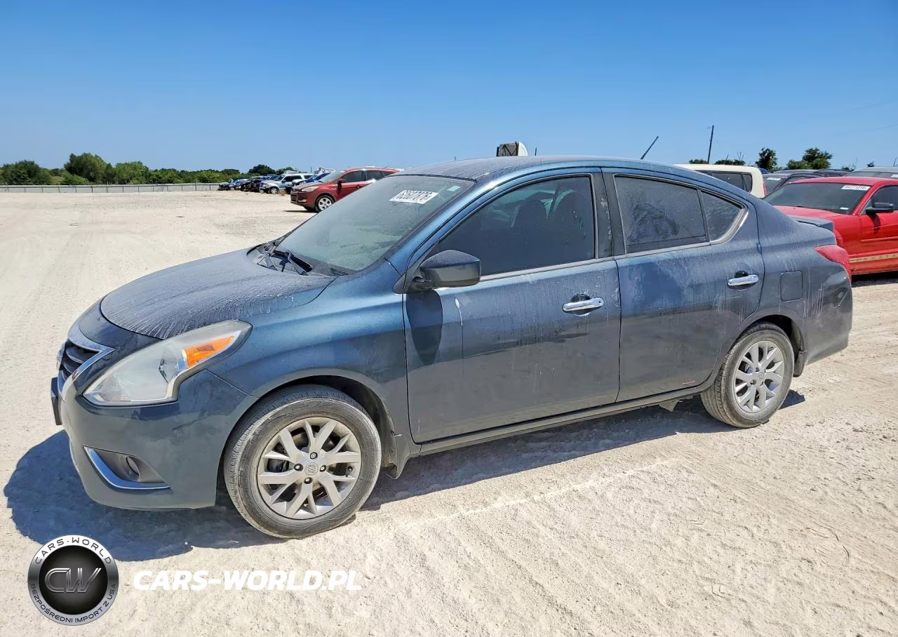 2017 Nissan Versa 1.6 S