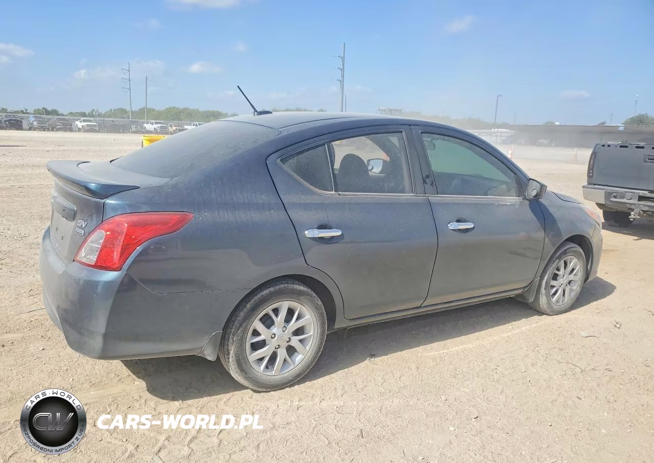 2017 Nissan Versa 1.6 S VIN:3N1CN7AP8HL802218 - 3