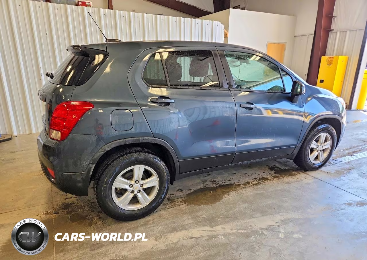 2021 Chevrolet Trax Ls VIN:KL7CJNSB9MB305476 - 3