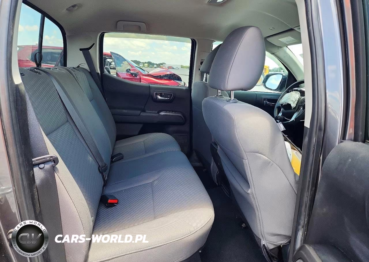 2023 Toyota Tacoma Double Cab VIN:3TYCZ5AN8PT110719 - 10