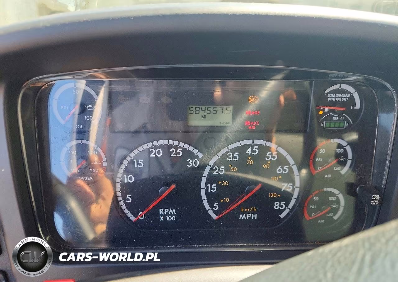 2015 Freightliner M2 106 Medium Duty VIN:3ALACWDT7FDGE5685 - 9
