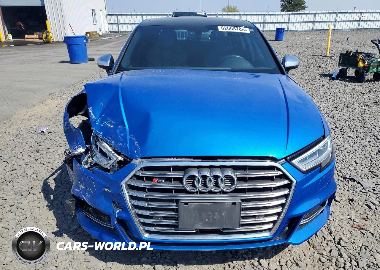 2018 Audi S3 Premium Plus VIN:WAUB1GFFXJ1014992 - 5