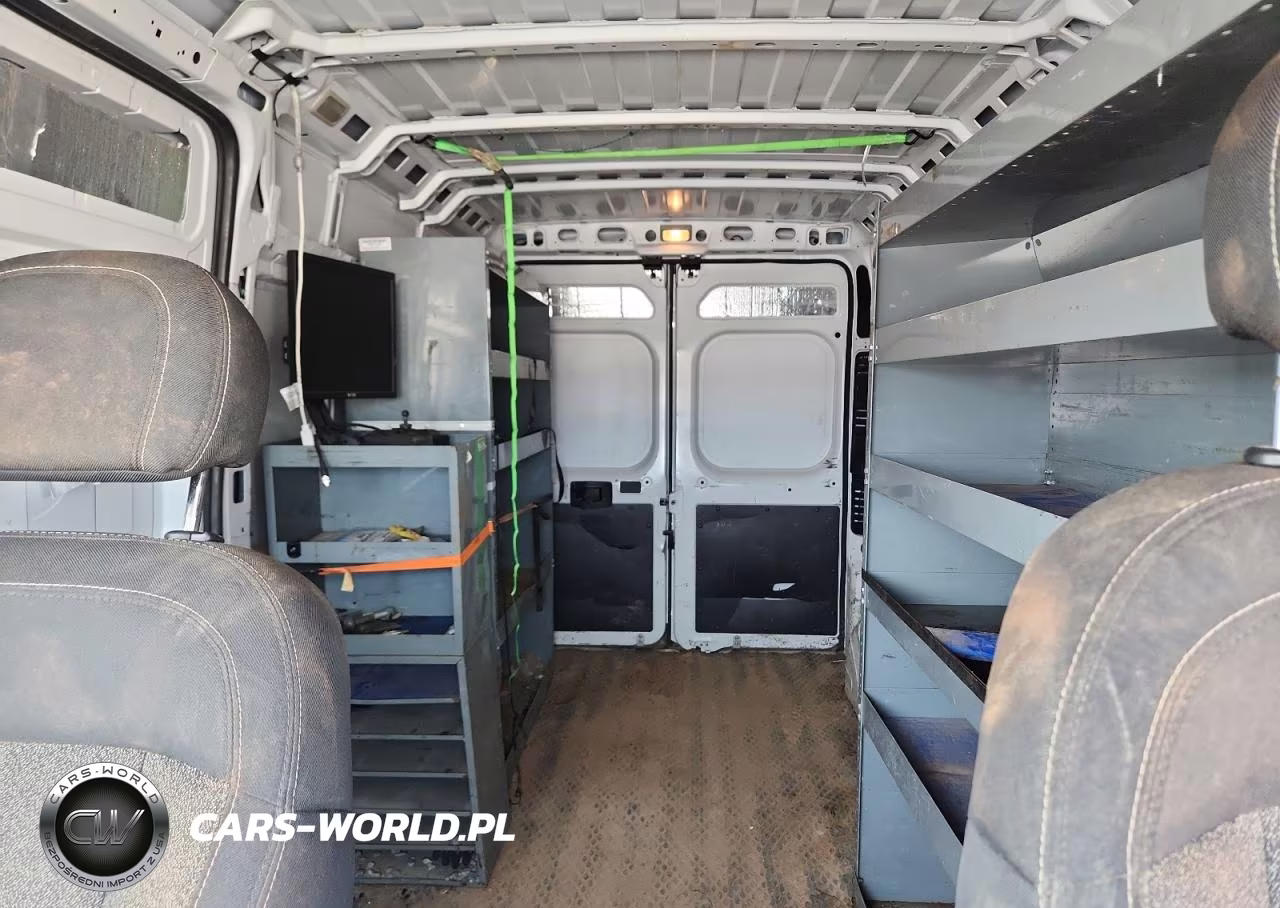 2018 Ram Promaster 2500 2500 High VIN:3C6TRVDG0JE153579 - 10