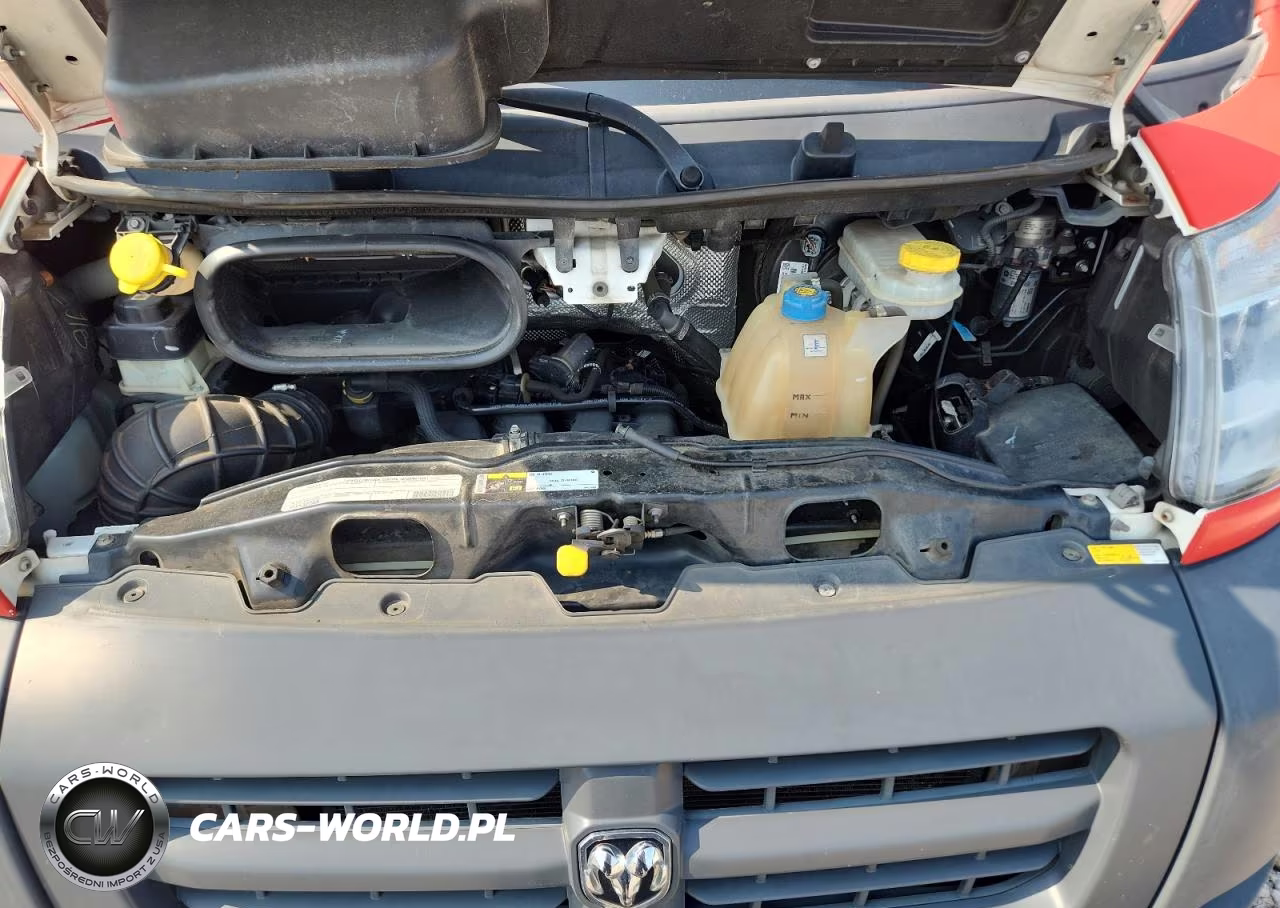 2018 Ram Promaster 2500 2500 High VIN:3C6TRVDG0JE153579 - 12