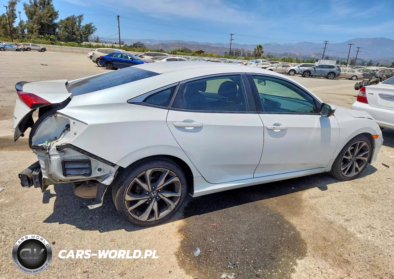 2020 Honda Civic Sport VIN:2HGFC2F80LH594732 - 3