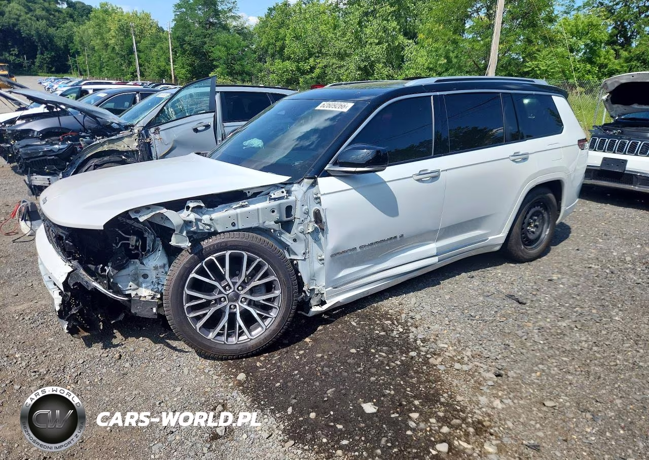 2021 Jeep Grand Cherokee L Summit – zdjęcie 1 z 13