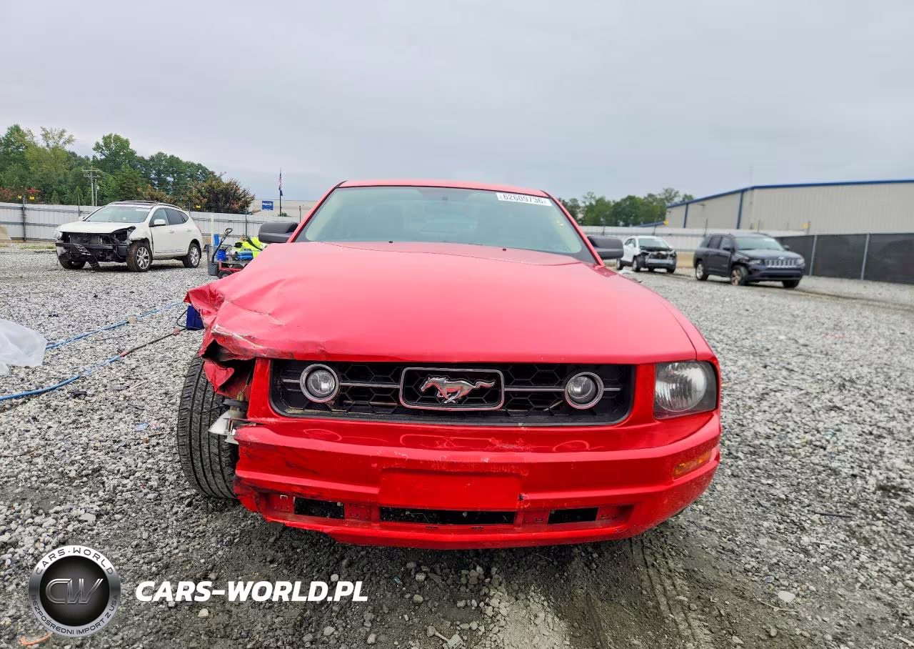 2008 Ford Mustang VIN:1ZVHT80N585148774 - 5
