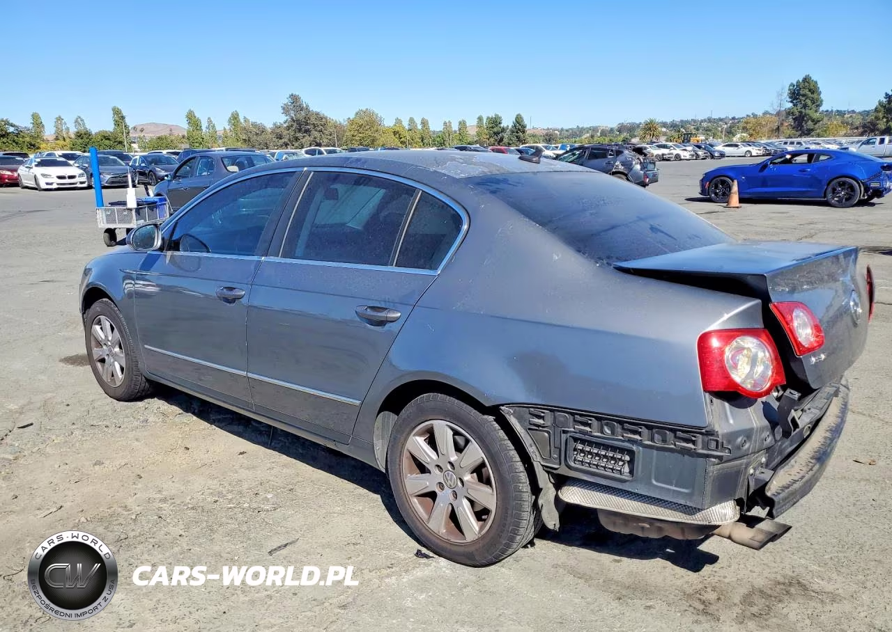 2007 Volkswagen Passat 2.0T Luxury Leather VIN:WVWEK73C37P056028 - 2