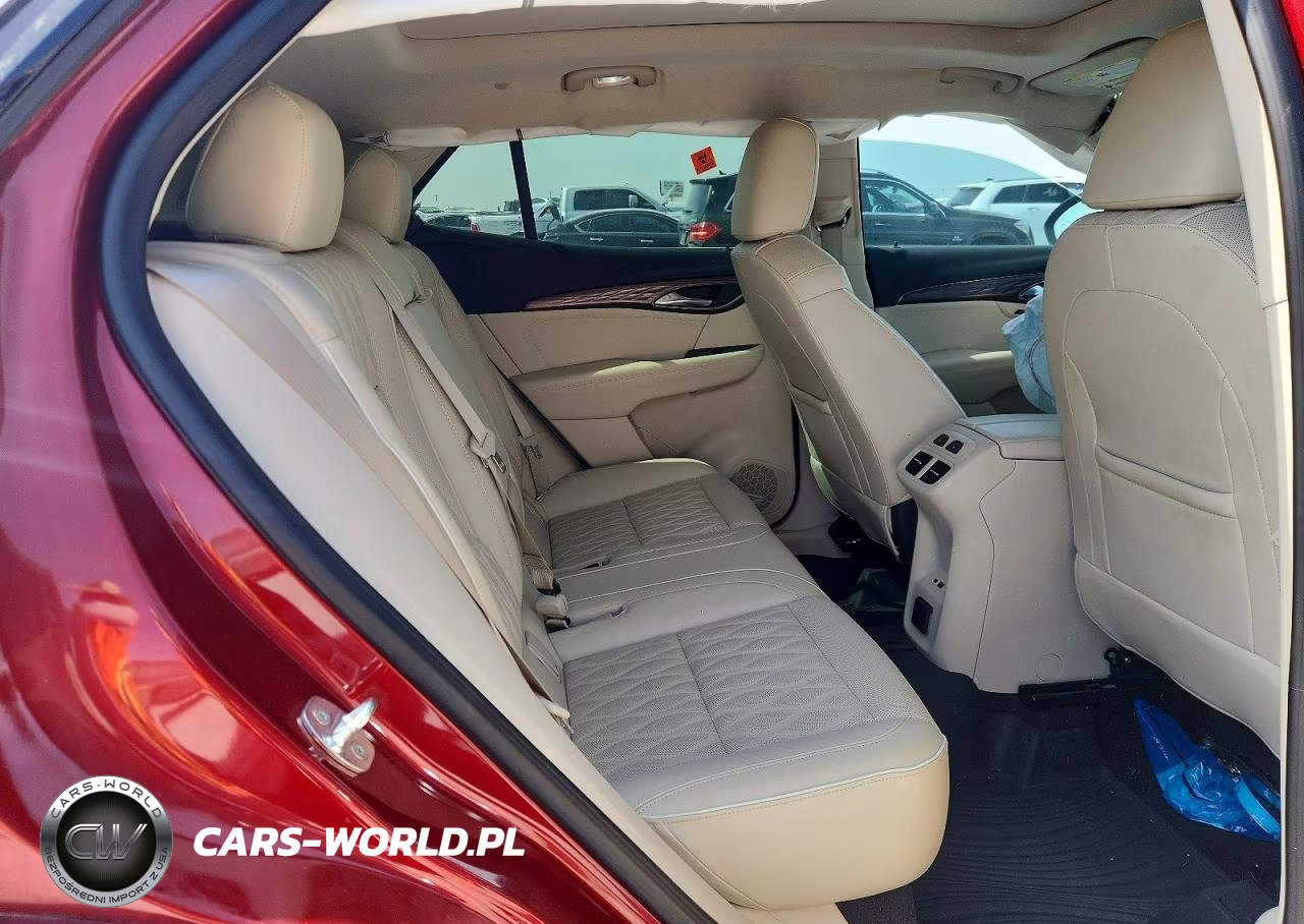 2021 Buick Envision Avenir VIN:LRBFZSR47MD179636 - 11