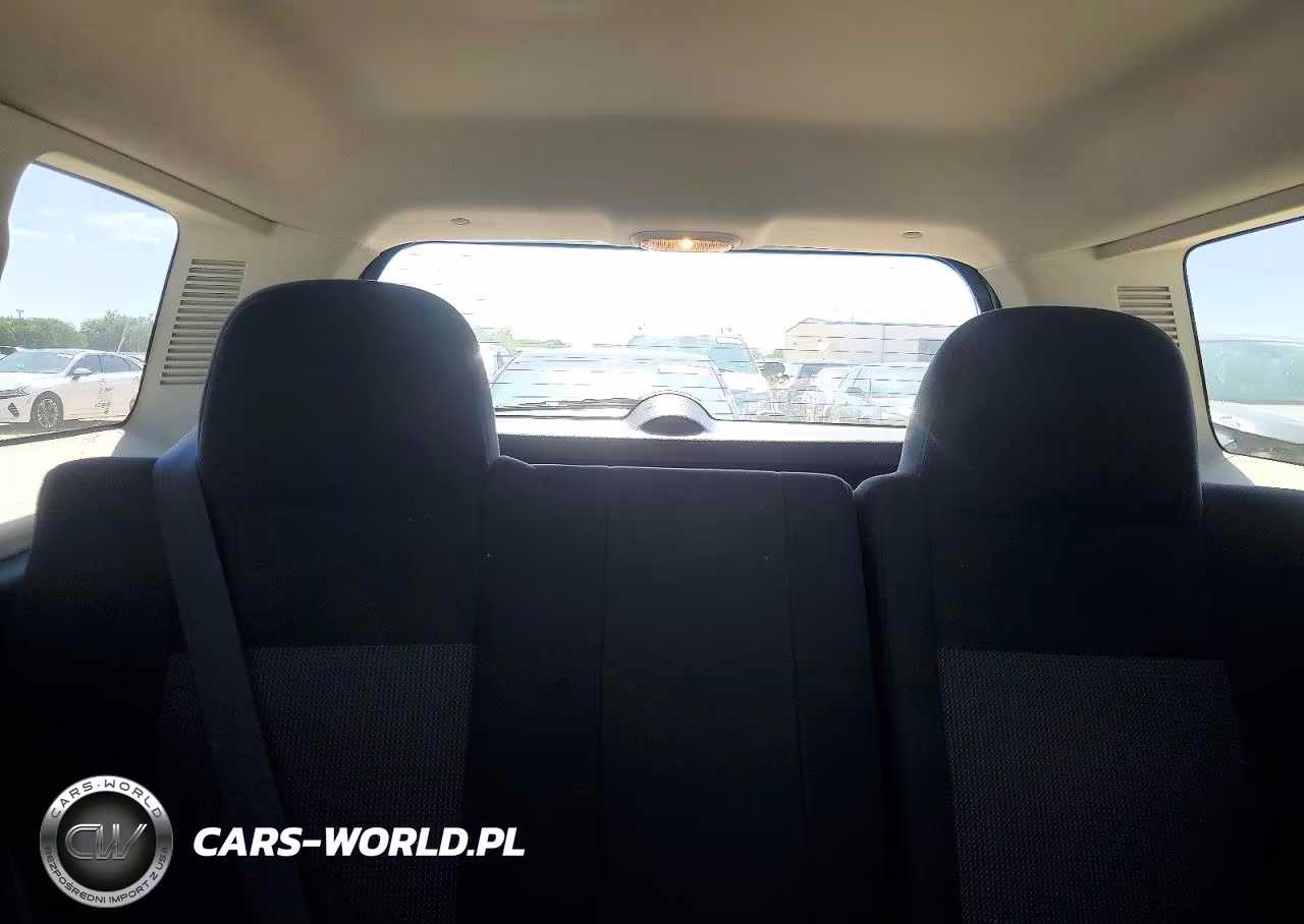 2017 Jeep Patriot Latitude VIN:1C4NJPFA2HD102934 - 10