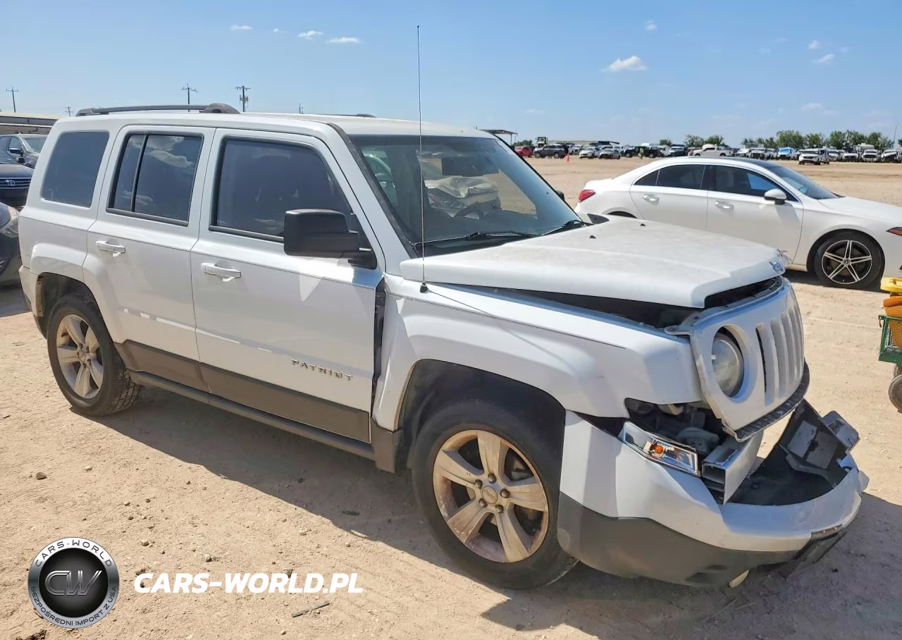 2017 Jeep Patriot Latitude VIN:1C4NJPFA2HD102934 - 4
