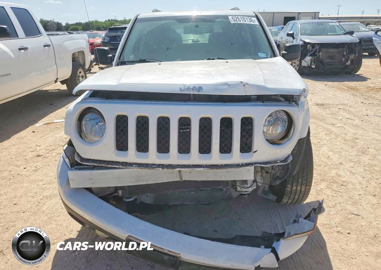 2017 Jeep Patriot Latitude VIN:1C4NJPFA2HD102934 - 5