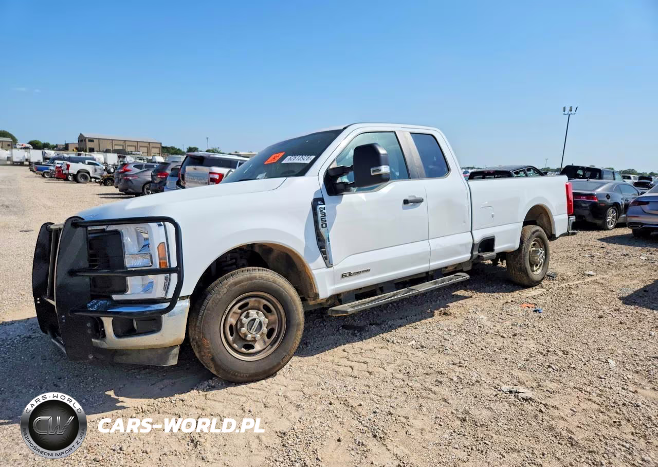 2024 Ford F350 Super Duty – zdjęcie 1 z 12