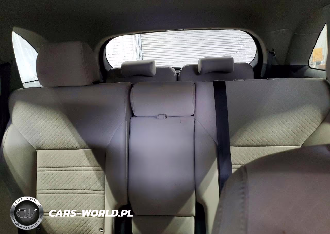 2017 Kia Sorento Lx V6 VIN:5XYPGDA50HG293237 - 10