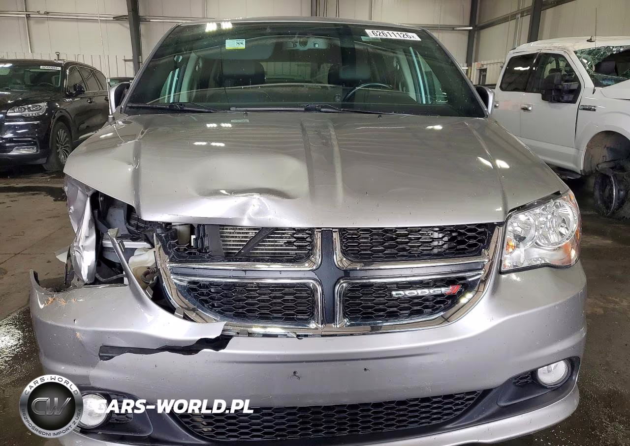2018 Dodge Grand Caravan Sxt VIN:2C4RDGCG8JR267441 - 5