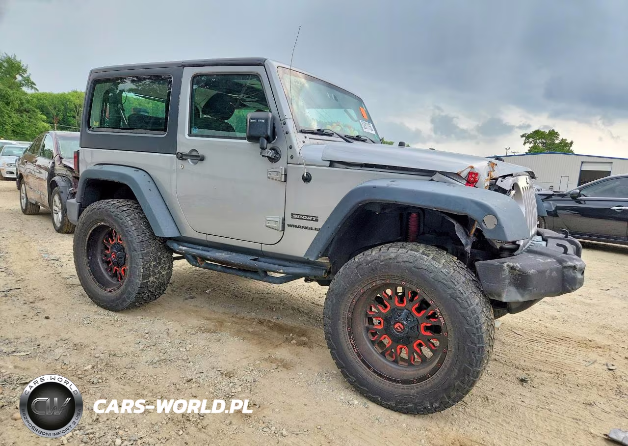 2017 Jeep Wrangler Sport VIN:1C4GJWAG8HL660968 - 4