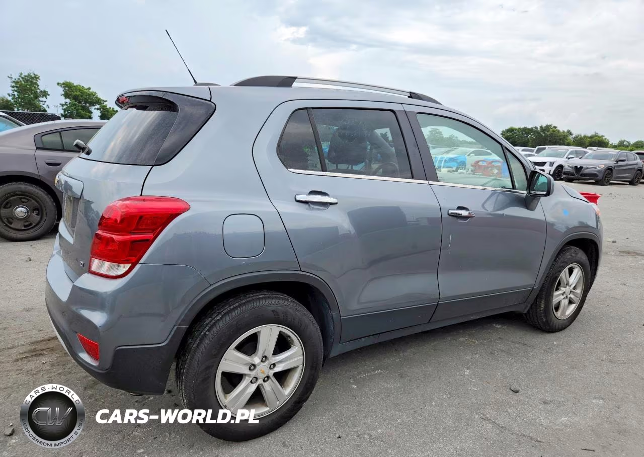 2019 Chevrolet Trax 1Lt VIN:KL7CJLSB3KB931803 - 3