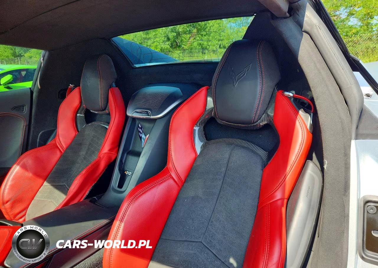 2021 Chevrolet Corvette Convertible 3Lt VIN:1G1YC3D40M5118527 - 10