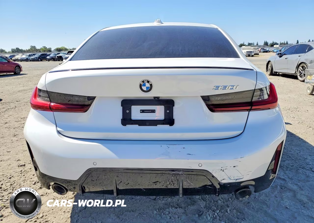 2026 BMW 330I VIN:3MW69CW00T8G12909 - 6