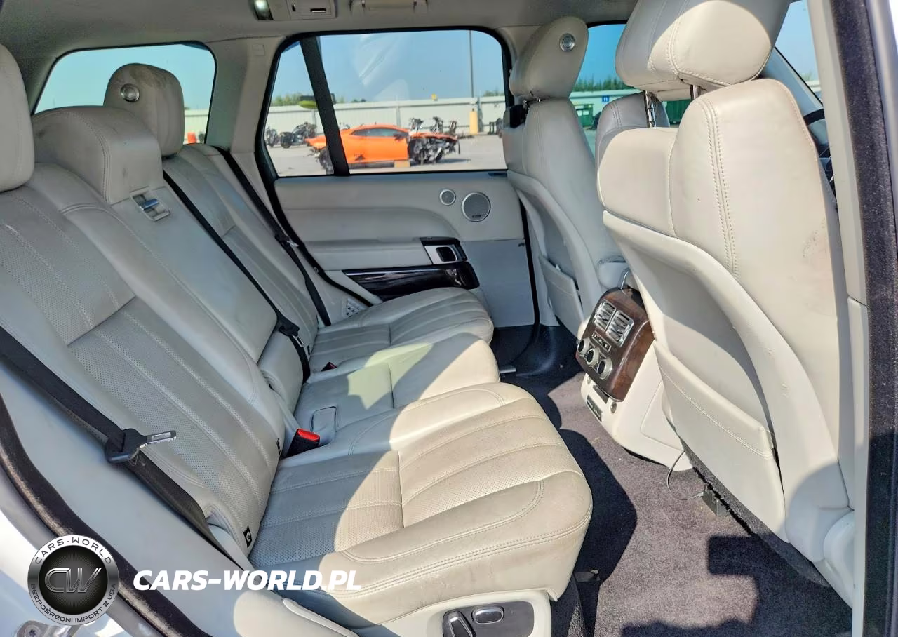 2015 Land Rover Range Rover Supercharged VIN:SALGS2TF4FA238613 - 11