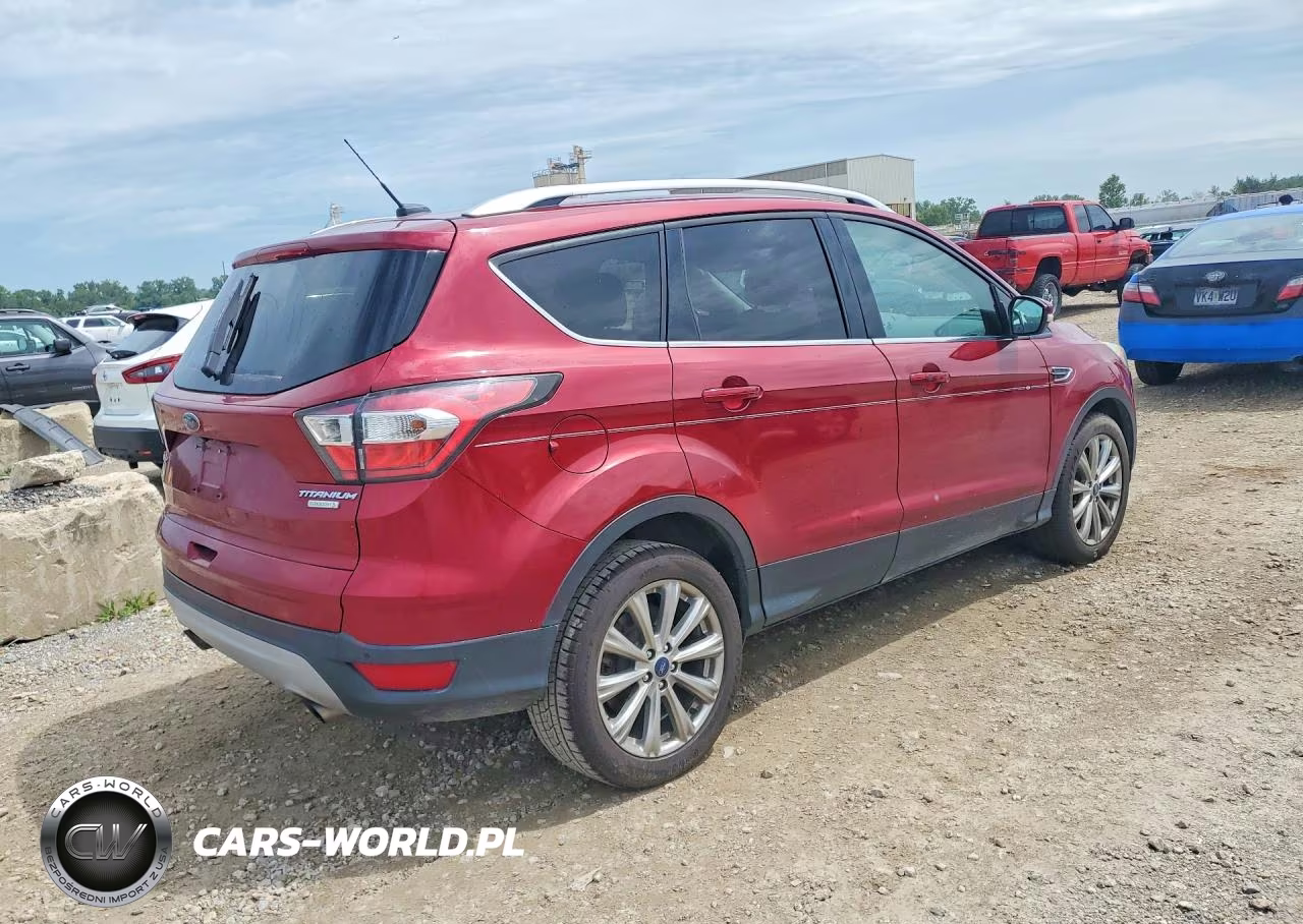 2017 Ford Escape Titanium VIN:1FMCU0J90HUA32073 - 3