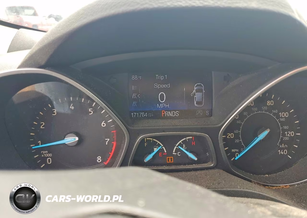2017 Ford Escape Titanium VIN:1FMCU0J90HUA32073 - 9